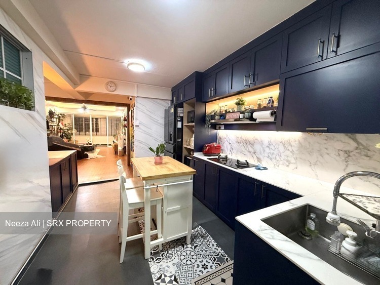 Blk 260 Jurong East Street 24 (Jurong East), HDB 5 Rooms #503874621